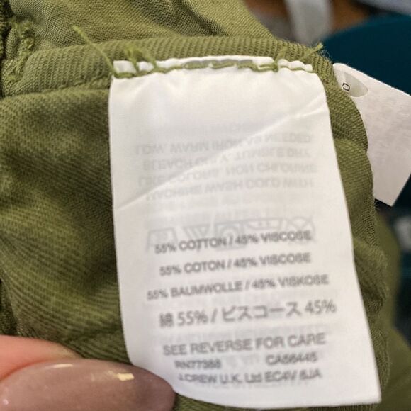 Madewell Olive Green pull-on shorts H5956 - Picture 10 of 12